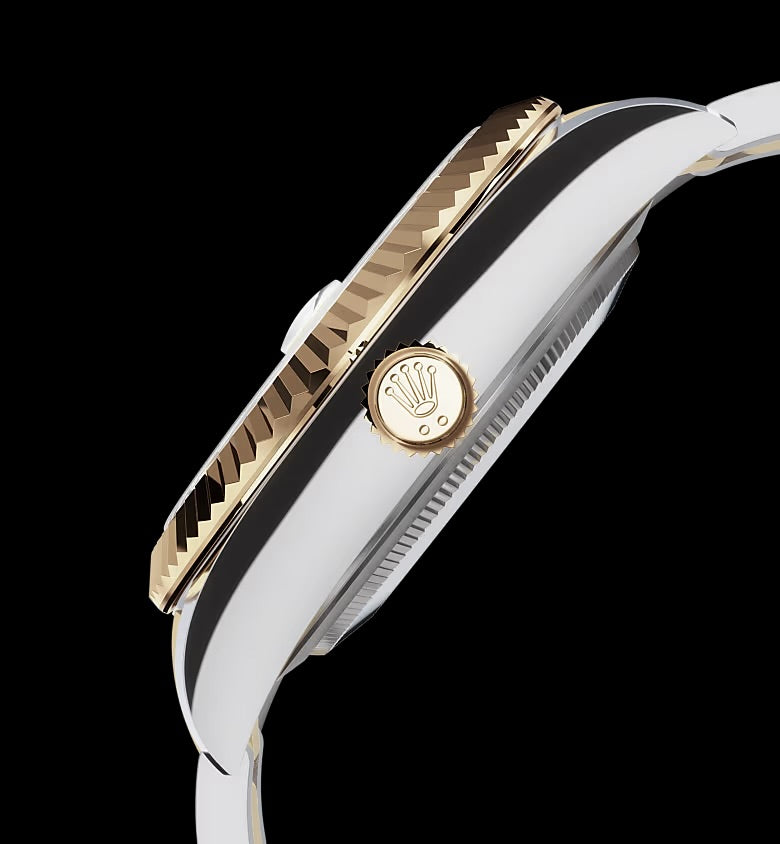 Rolex Sky-Dweller Oyster, 42 mm, Oystersteel and yellow gold M336933-0001